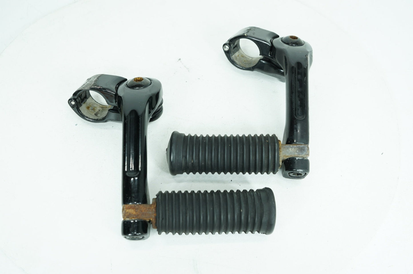 2004 - 2022 Harley-Davidson Sportster SuperLow Front Right Left Highway Foot Pegs 51323-08