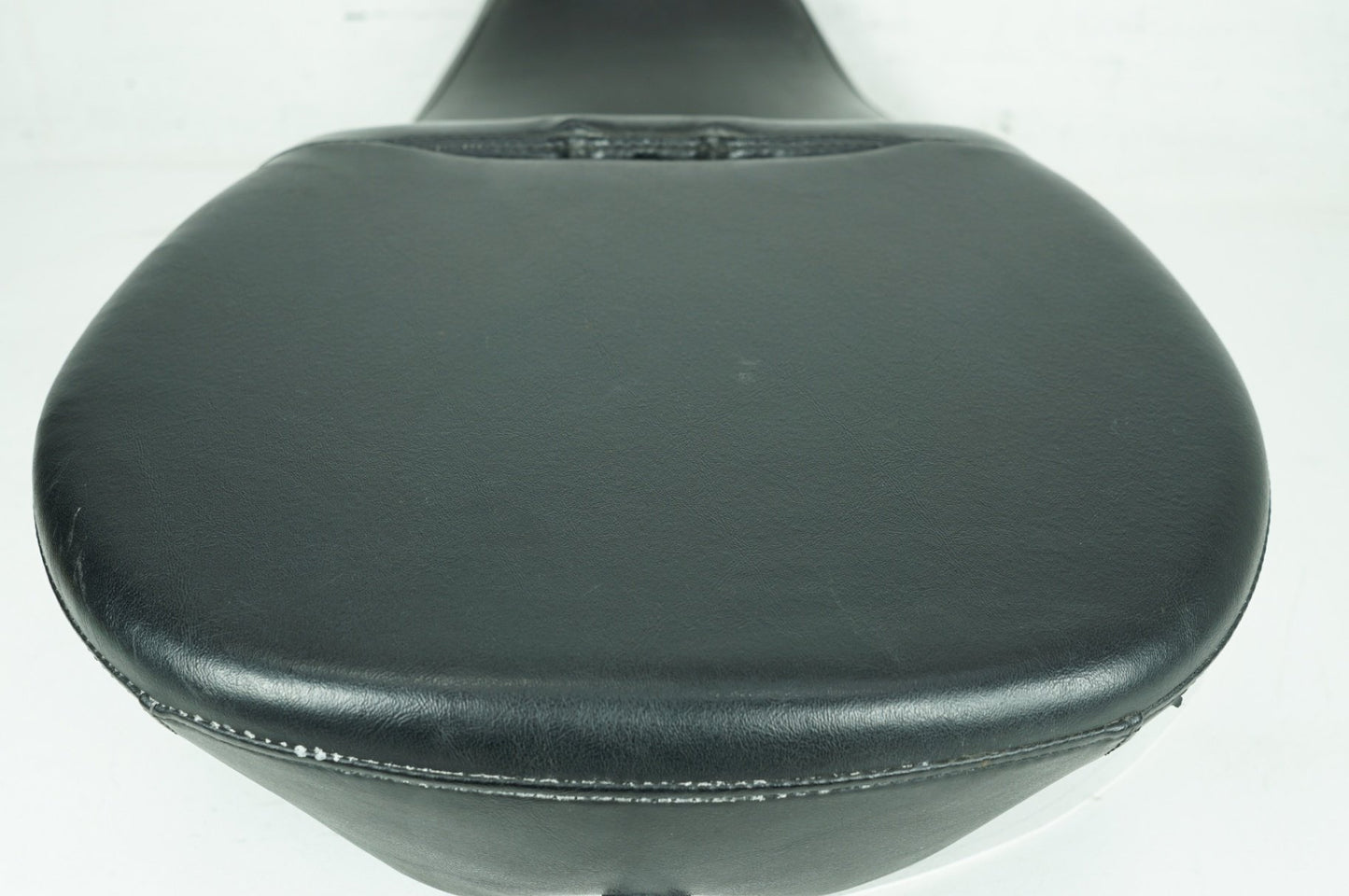 2008 - 2016 Harley-Davidson Touring Street Glide Passenger Rider Driver Seat Saddle 52320-11