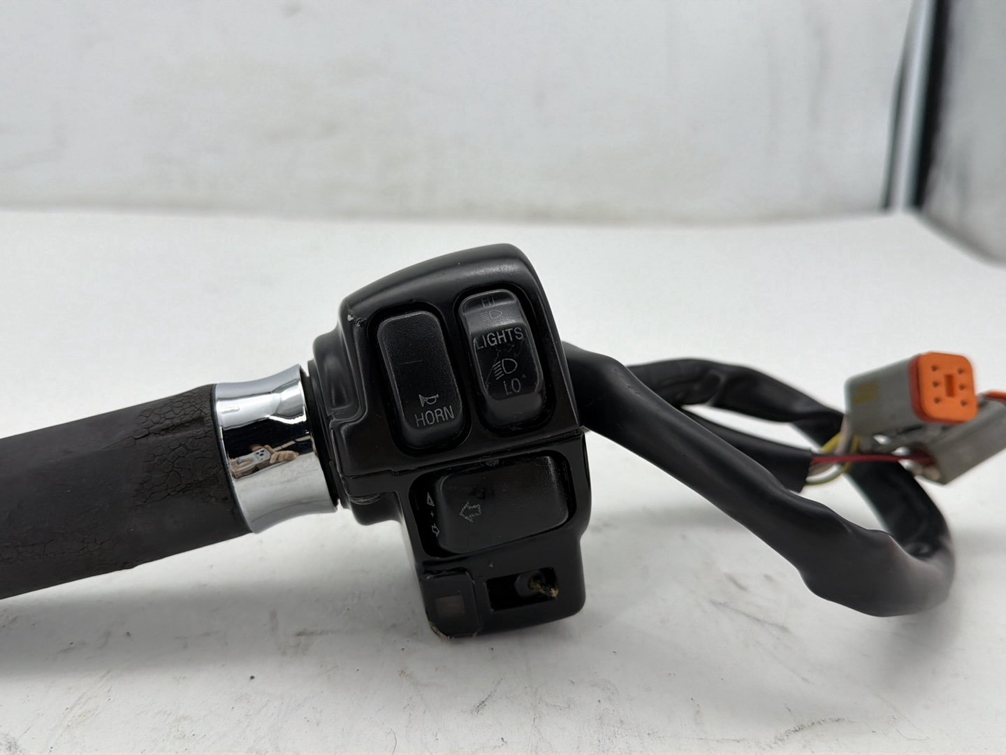 2003 Harley Road King Touring FLHRCI Classic OEM Left Turn Signal Headlight Switches Controls