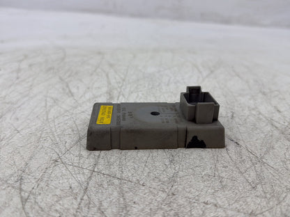 1998 Harley Touring FLHTCUI Electra Glide Ultra OEM Turn Signal Module Canceller TSM
