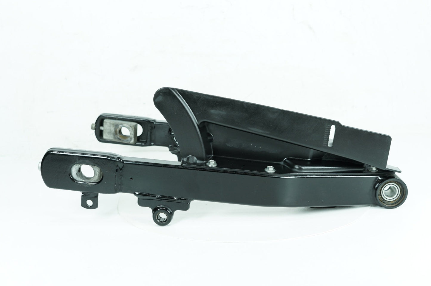 2007 - 2017 Harley-Davidson Dyna Street Bob Rear Fork Swingarm Swing Arm 47820-10