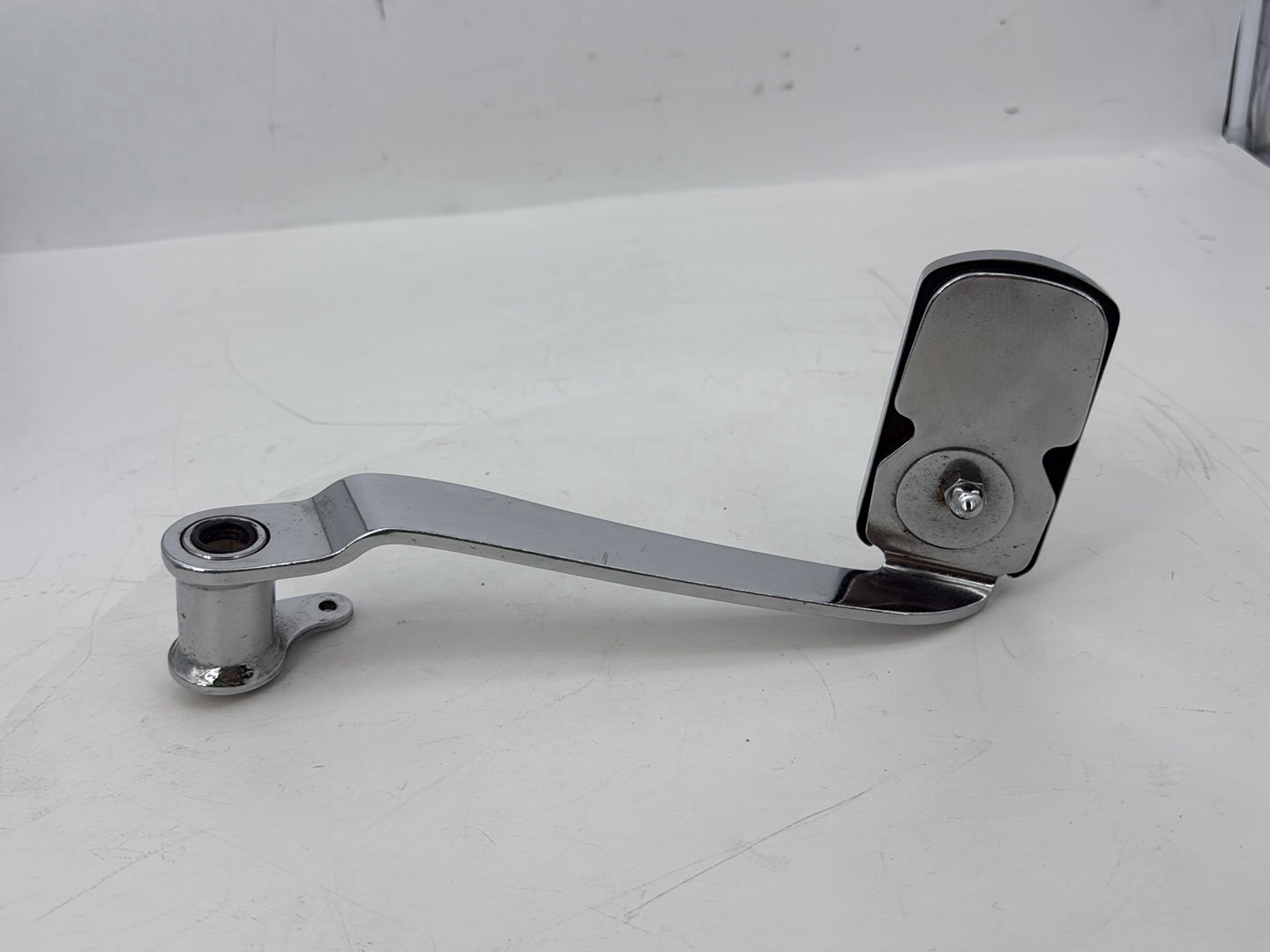 1999 - 2006 Harley-Davidson Touring CVO Screamin Eagle Road King Foot Brake Control Lever Pedal 42407-02
