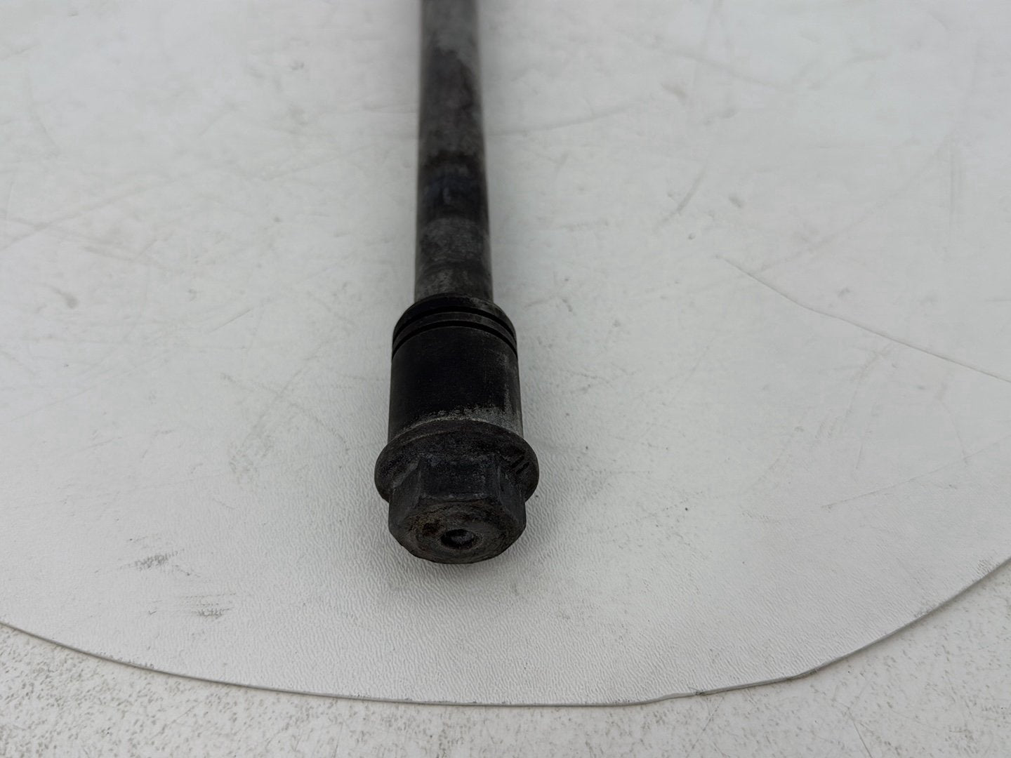 1999 - 2006 Harley-Davidson Touring Road King Police Rear Wheel Axle Bolt Shaft  	41110-89