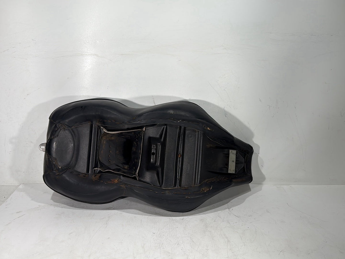 1996 Harley Electra Glide Touring FLHT OEM Passenger Rider Driver Seat Saddle