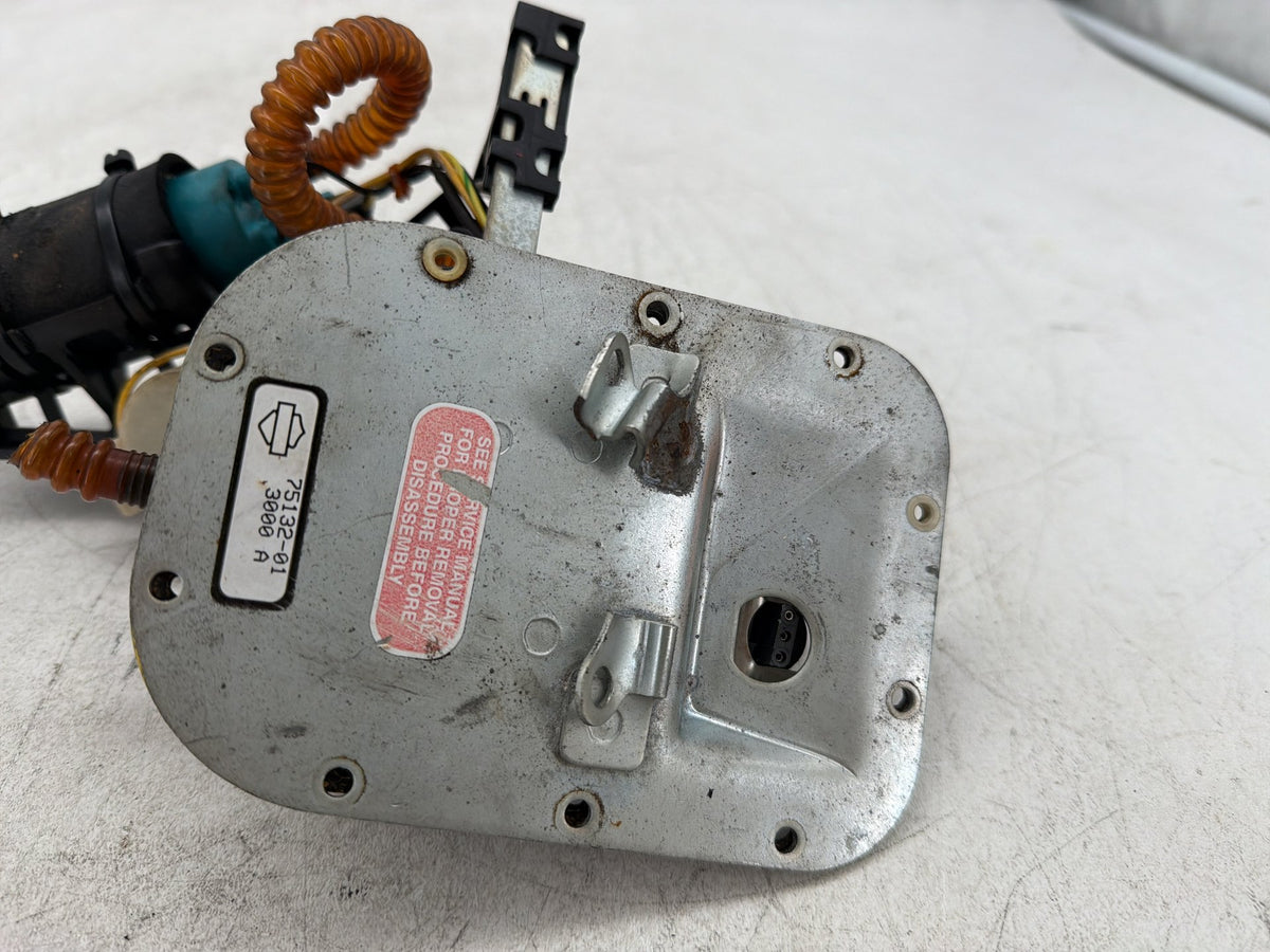 2004 Harley Heritage Softail Classic OEM Fuel Pump Gas Gasoline Petrol Sending