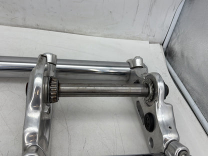 2010 Harley Dyna Fat Bob FXDF OEM Front Triple Tree Set & LH RH Fork Legs Sliders