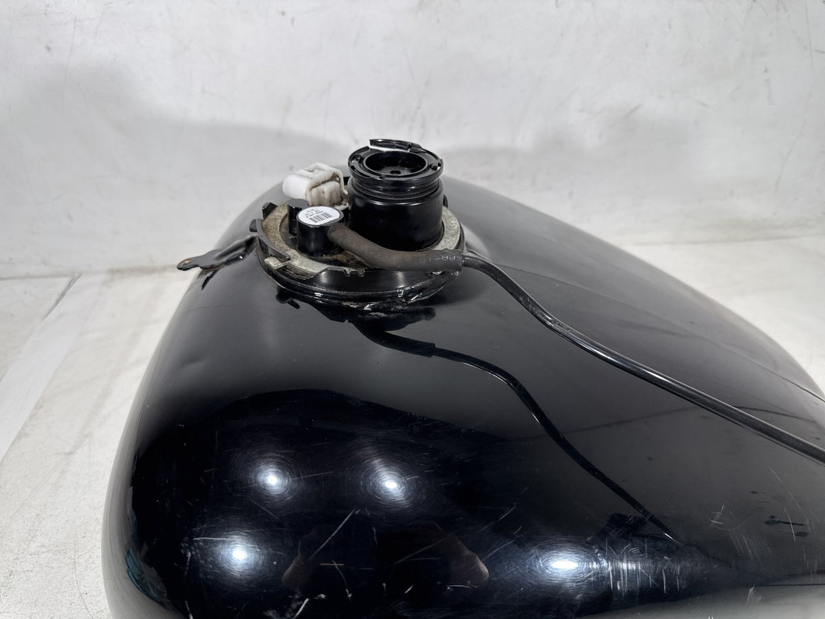 2013 Harley Street Glide Touring FLHX OEM Fuel Gas Tank Gasoline Reservoir