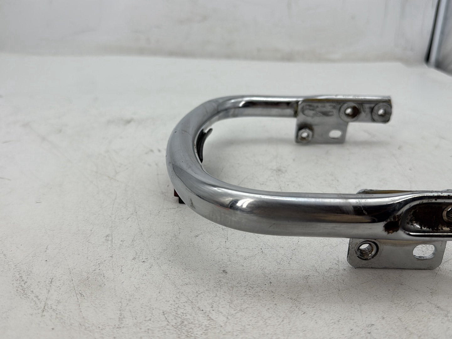 2007 Harley Street Glide Touring FLHX OEM Rear License Plate Support Bar Holder