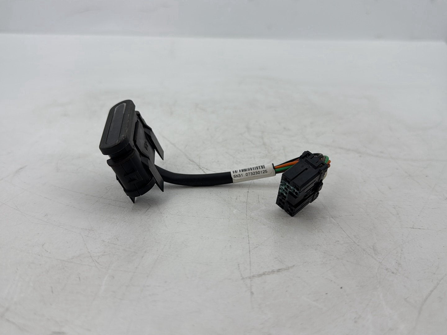 2008 Harley Touring FLHTCU Electra Glide Ultra OEM Dash Indicator Lamp Wire Plug In