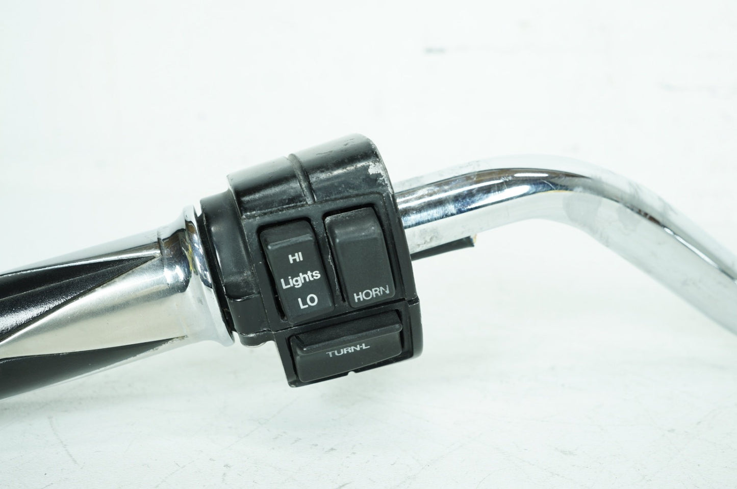 1986 - 2003 Harley-Davidson Sportster  Handlebars Left Right Switches Controls 71598-92