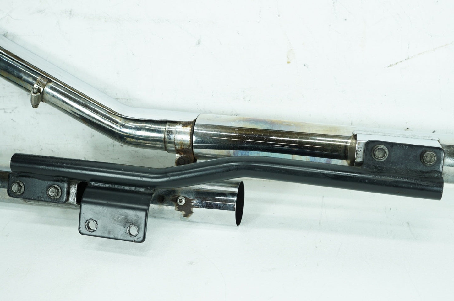 2000 - 2006 Harley-Davidson Softail Heritage Classic Exhaust Header Pipes Vance & Hines 65401-00B