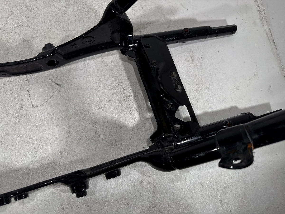 2011 Harley Electra Glide Touring OEM Rear Back Sub Frame Rail Bar 48079-09BHP