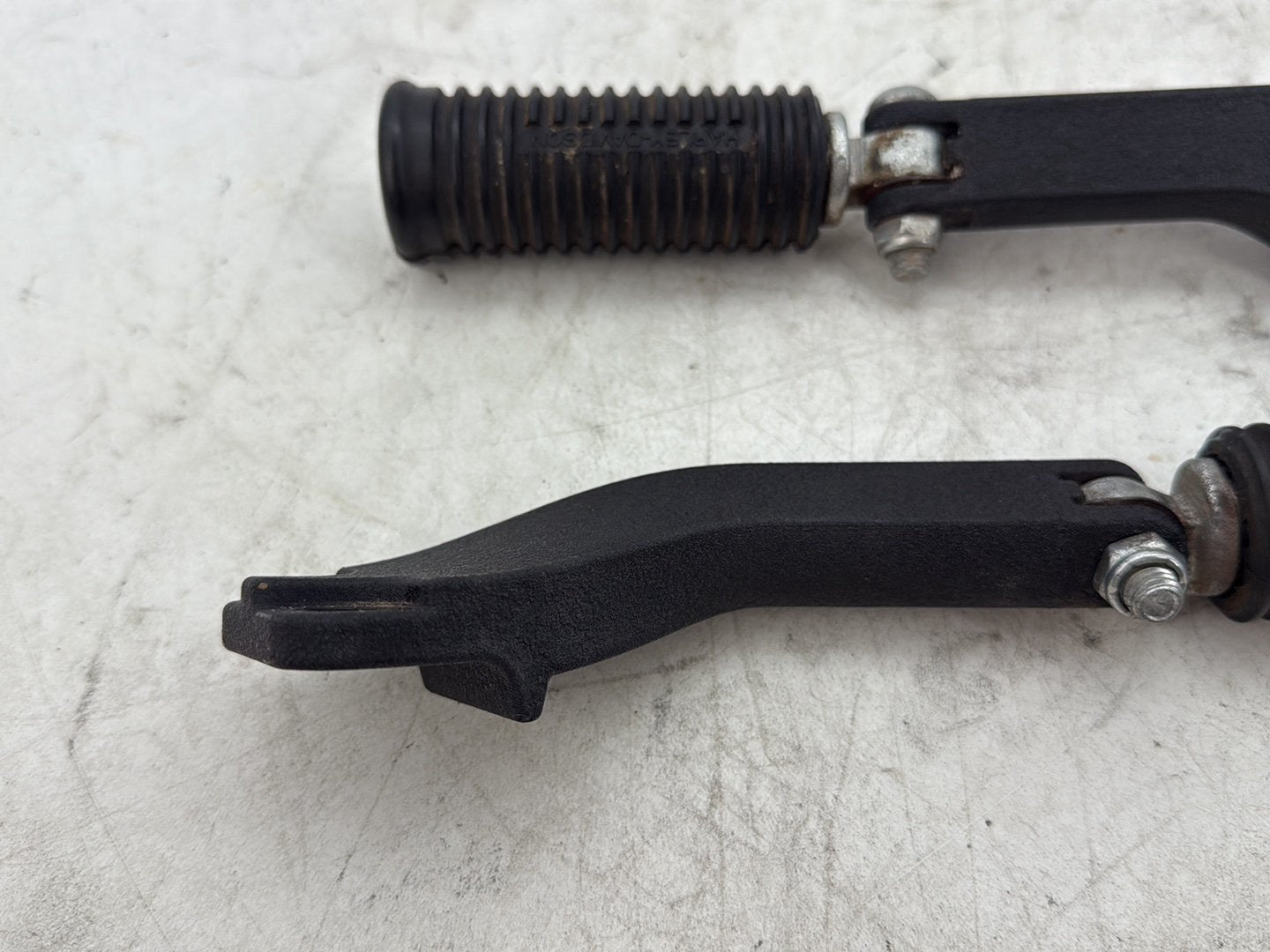 2012 Harley Dyna FXDF Fat Bob OEM Passenger Left & Right Foot Pegs