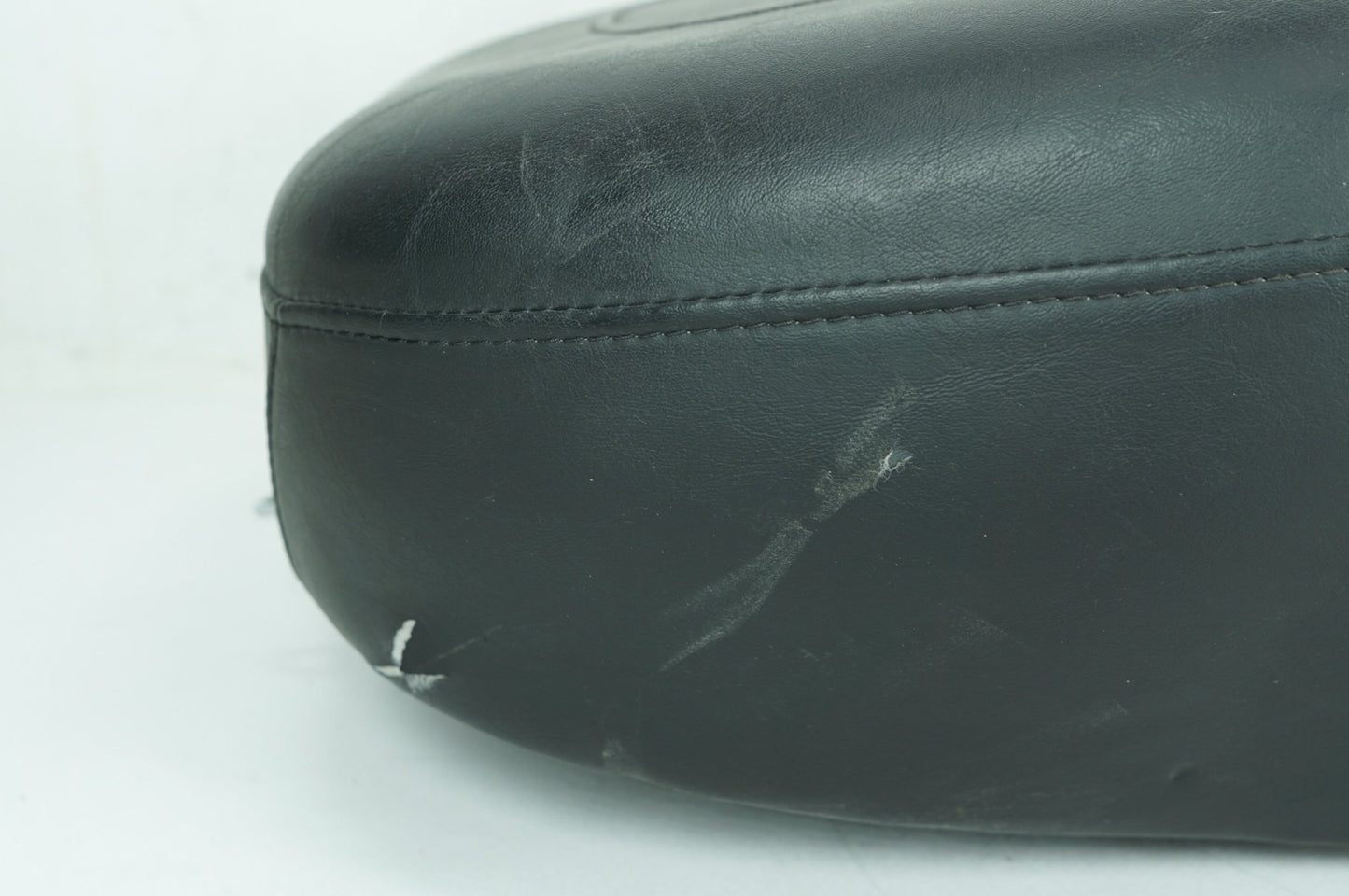 2007 - 2013 Harley-Davidson Touring Electra Glide Ultra Passenger Rider Driver Seat Saddle 52164-10