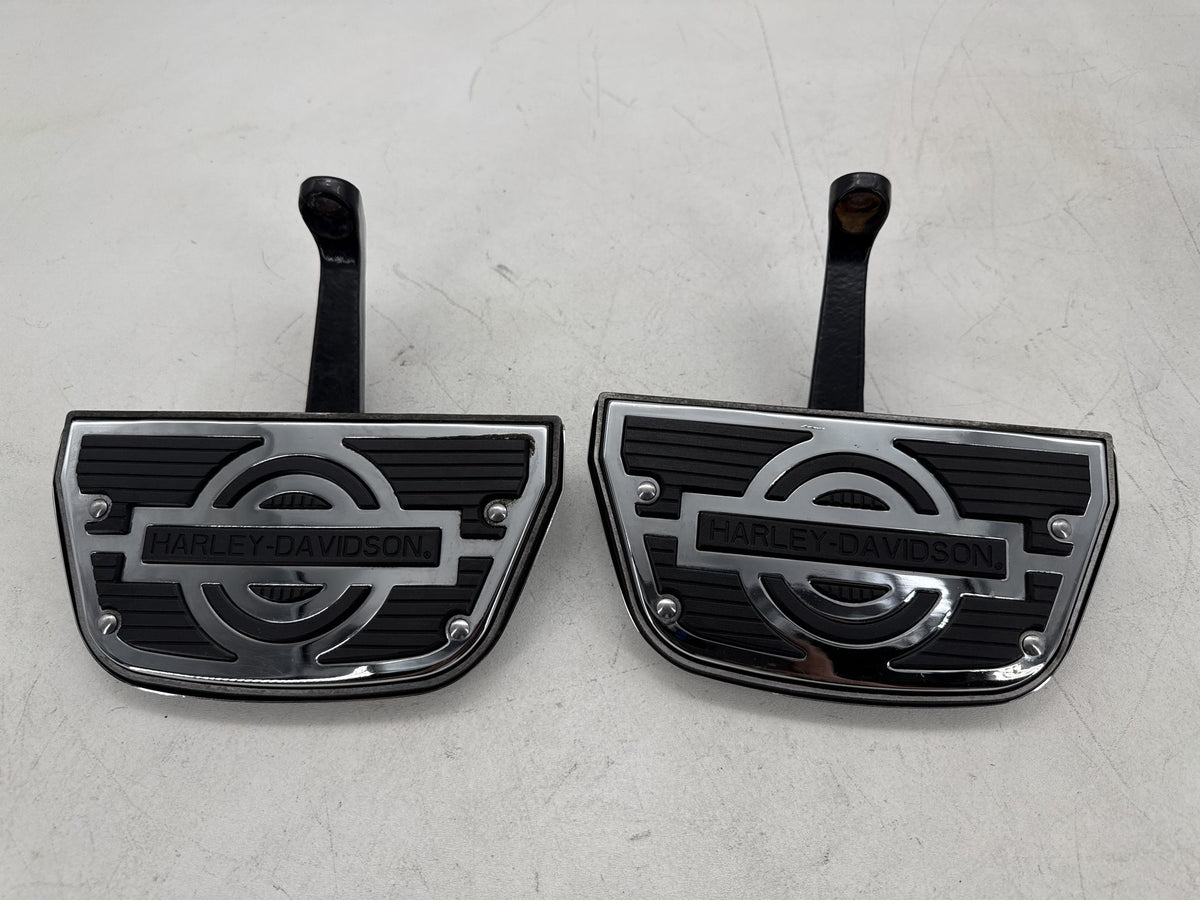 97 Harley Road King Touring FLHR OEM Left & Right Passenger Floorboard Foot Rest