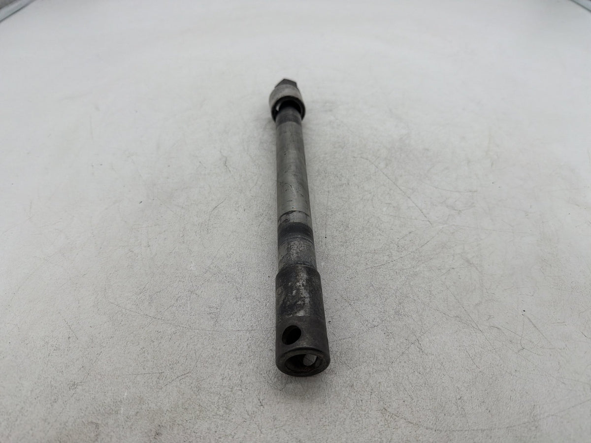 2011 Harley Street Glide Touring FLHX-103 OEM Front Wheel Axle Bolt Shaft