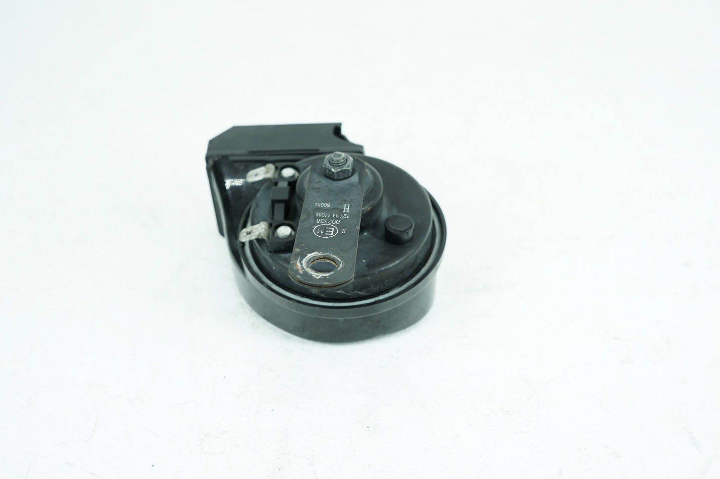 2000 - 2006 Harley-Davidson Softail Heritage Classic Signal Horn Klaxon Beep 69060-90D