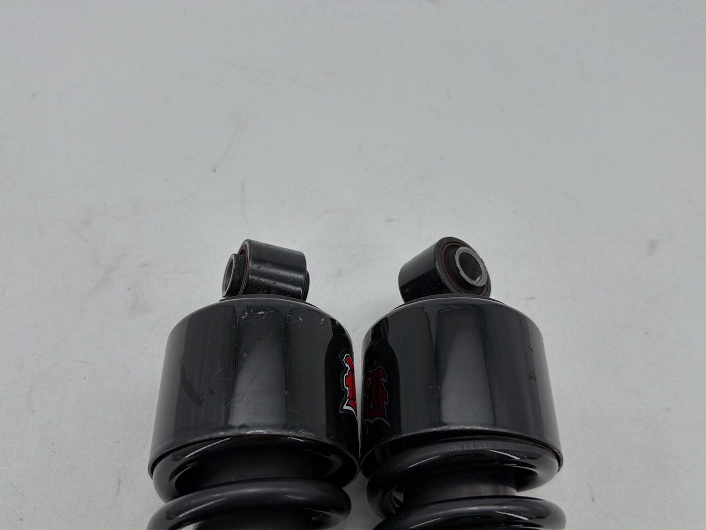 2008 Harley Dyna Fat Bob FXDF Rear Left Right Shock Absorbers BURLY 12"