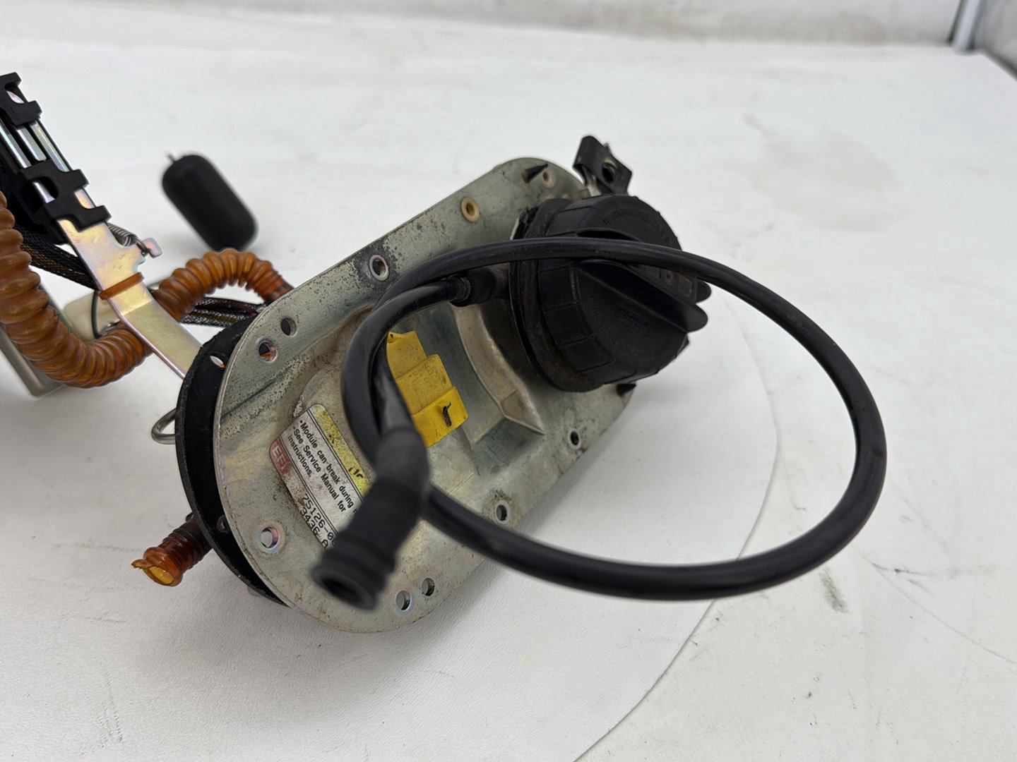2007 Harley Street Glide Touring FLHX OEM Fuel Pump Gas Gasoline Petrol Sending