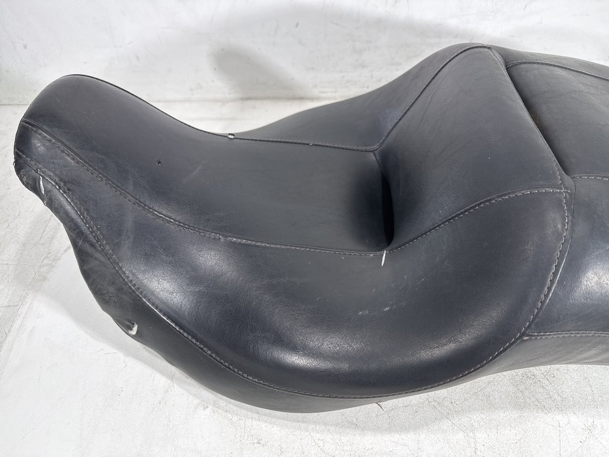 2011 Harley Electra Glide Touring Ultra OEM Passenger Rider Driver Seat Saddle