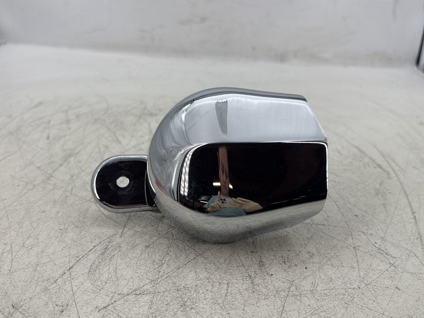 2000 Harley Softail FLSTC Heritage Classic OEM Horn Signal Klaxon Chrome Cover