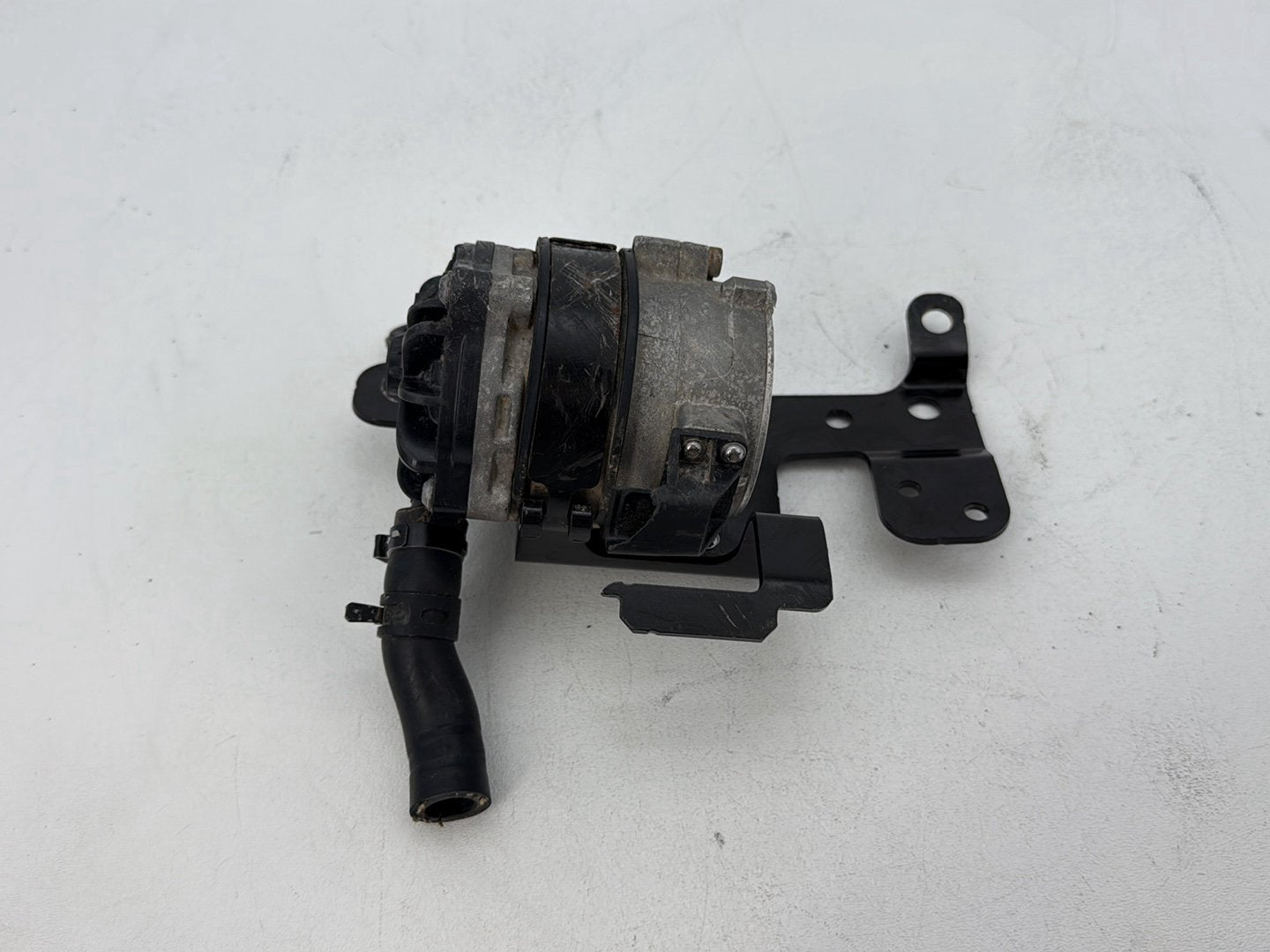 2014 Harley Electra Glide Touring CVO Screamin Eagle OEM Engine Coolant Motor Water Pump