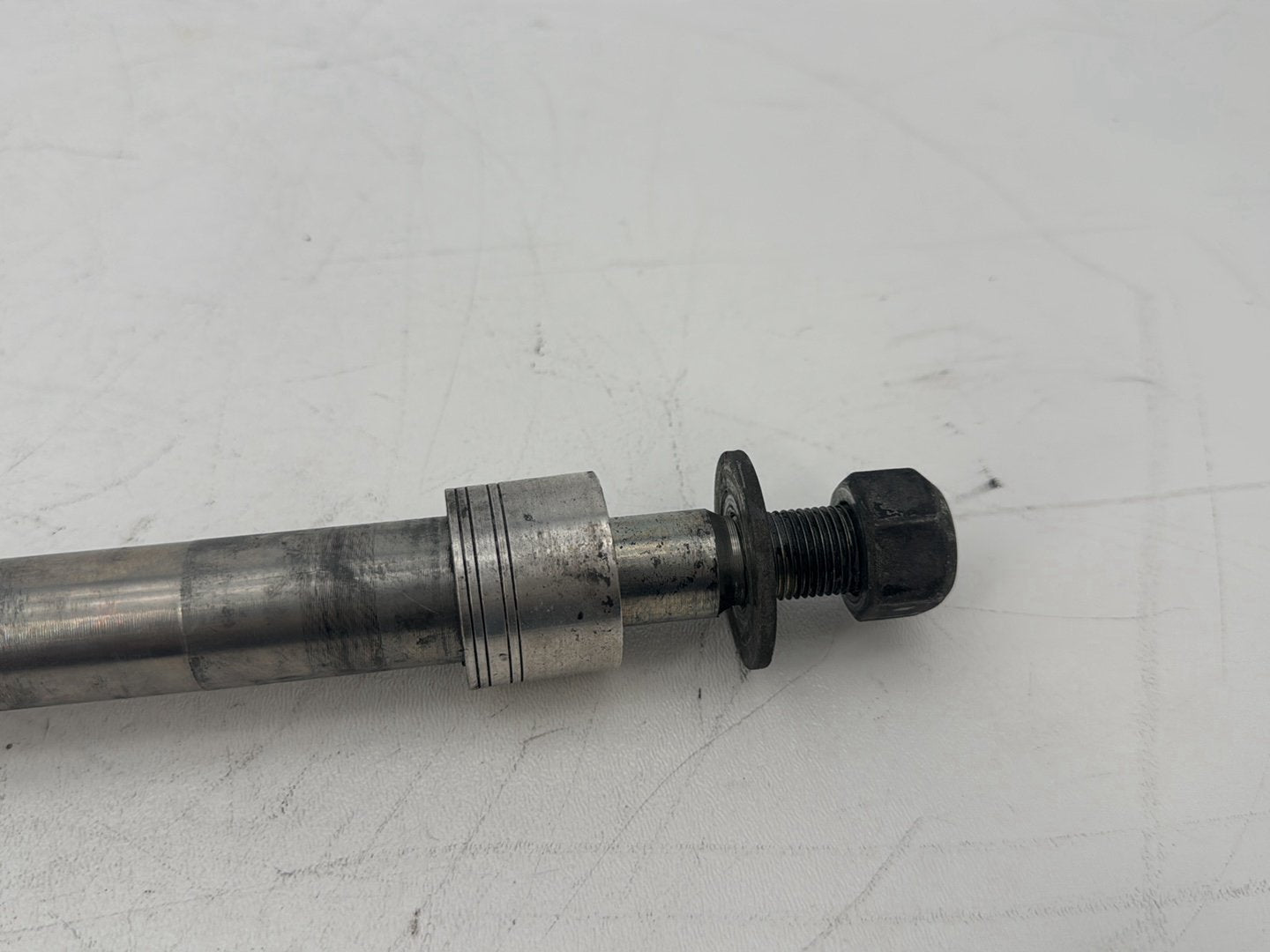 2008 Harley Touring FLHT Electra Glide OEM Front Wheel Axle Bolt Shaft