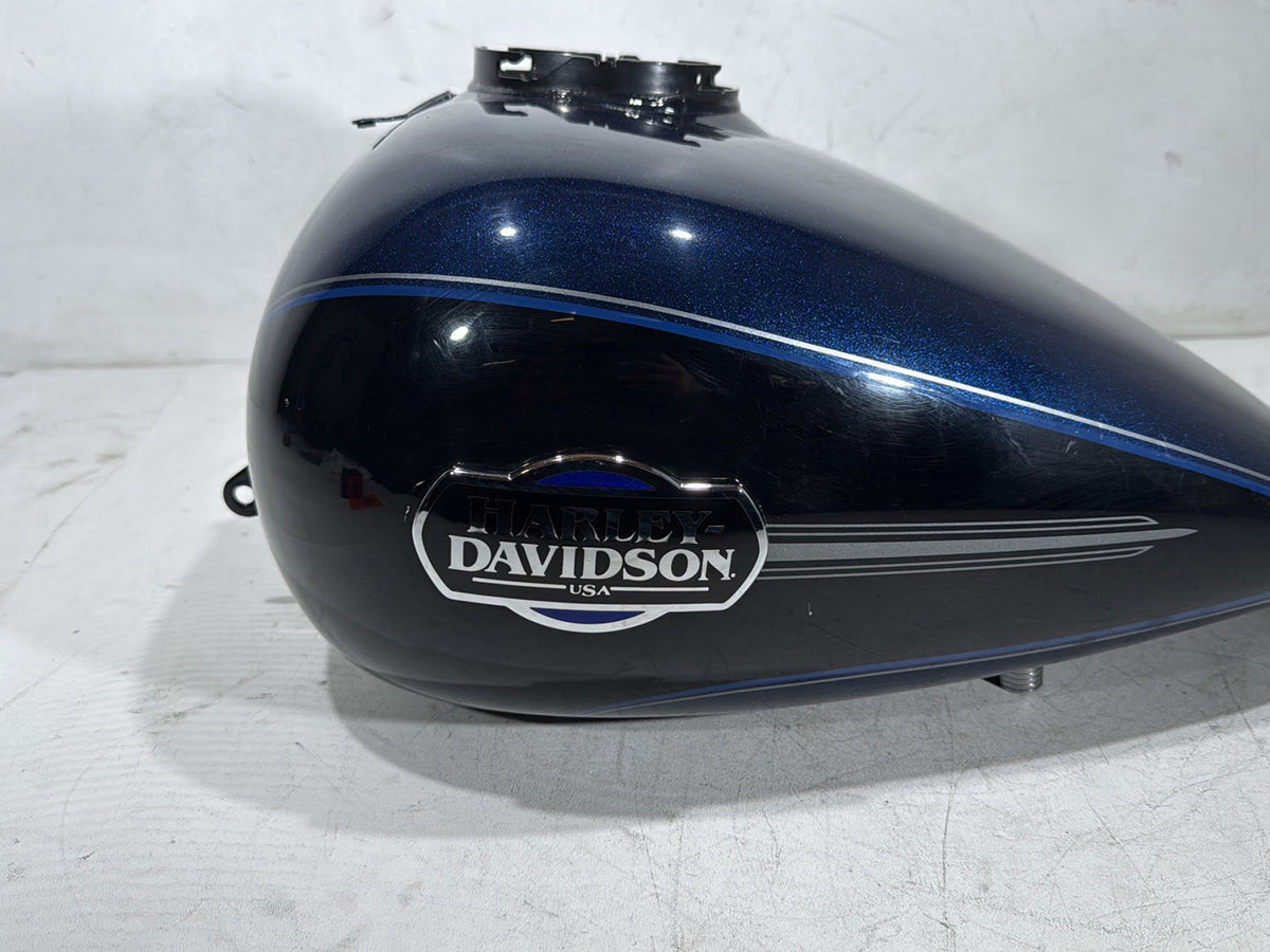 2012 Harley Electra Glide Touring Ultra OEM Fuel Gas Tank Gasoline Reservoir