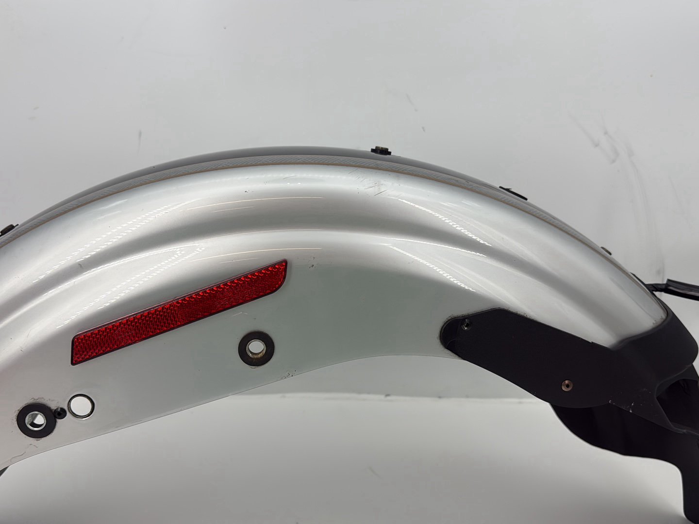 2003 Harley Sportster XL1200C 1200 Custom Anniversary OEM Rear Wheel Fender Taillight Brake Lamp