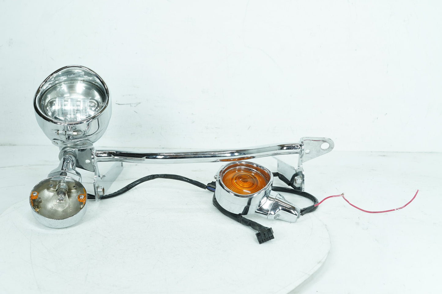 2007 - 2012 Harley-Davidson Softail Heritage Classic Front Turn Signal Indicators Aux Light Bar 58082-02A