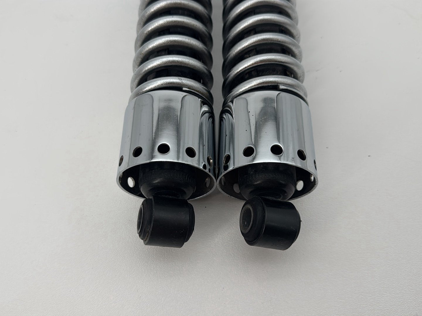 1999 - 2006 Harley-Davidson Dyna Wide Glide Rear Left Right Shock Absorbers 54512-90A