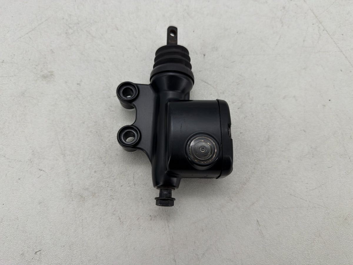 2016 Harley Road Glide Touring FLTRXS OEM Rear Brake Master Cylinder Reservoir