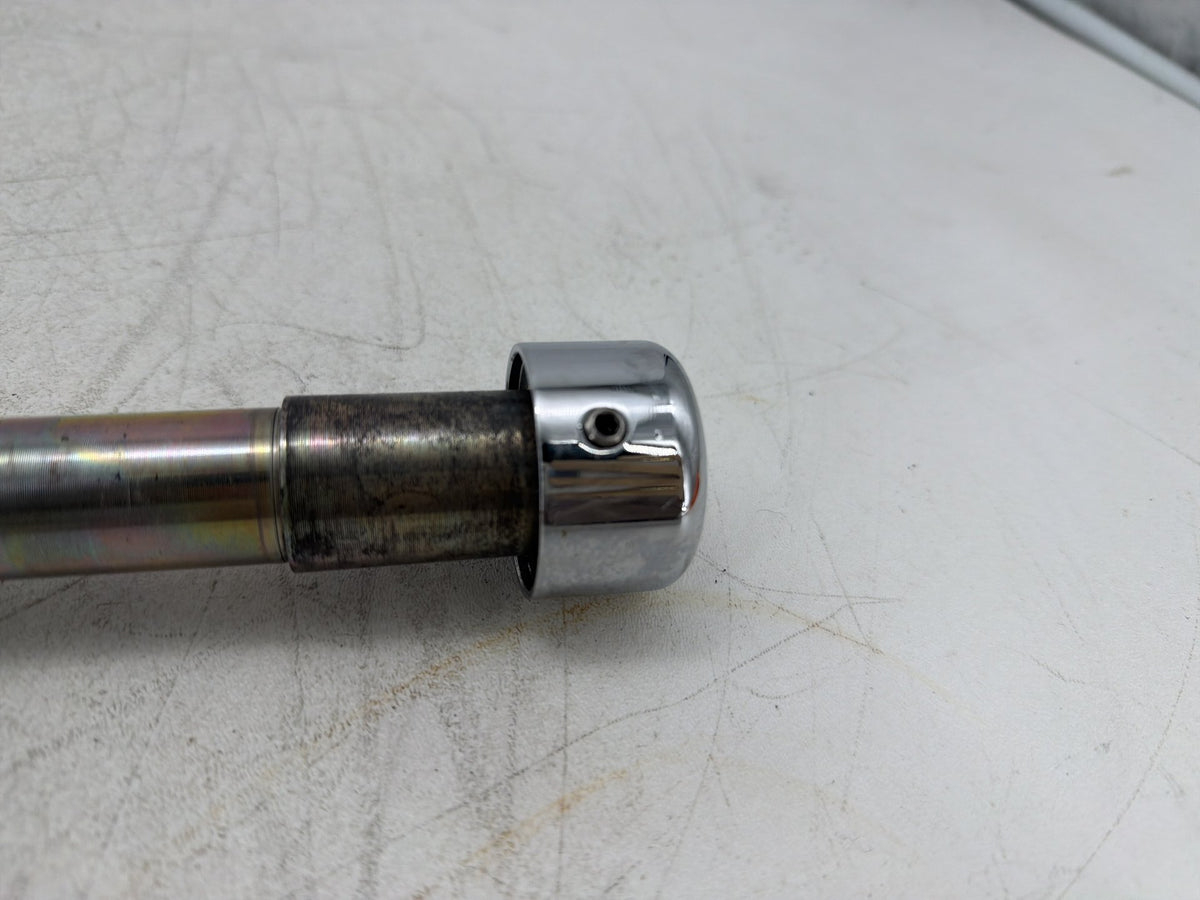2009 Harley Electra Glide Touring CVO Screamin Eagle Front Wheel Axle Bolt Shaft