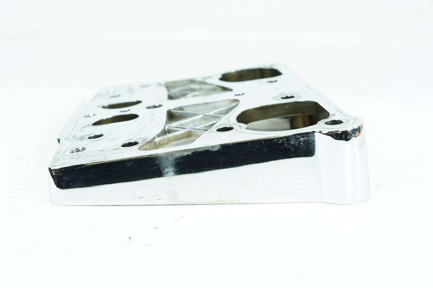 1999 - 2006 Harley-Davidson Touring Road King Classic Twin Cam Lower 1 Rocker Box 17543-99A 17543-99