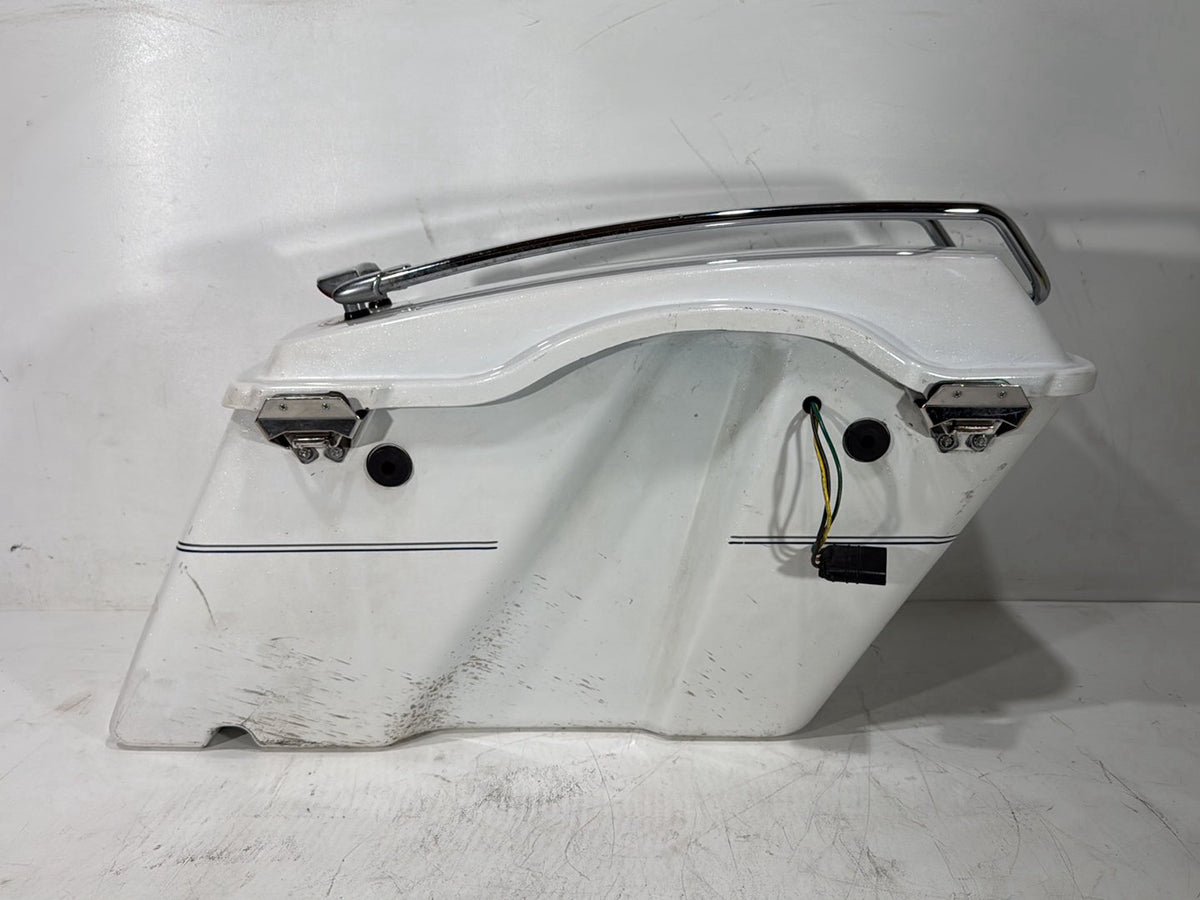 2013 Harley Electra Glide Touring Ultra OEM Left 1 Saddlebag Luggage NO Key