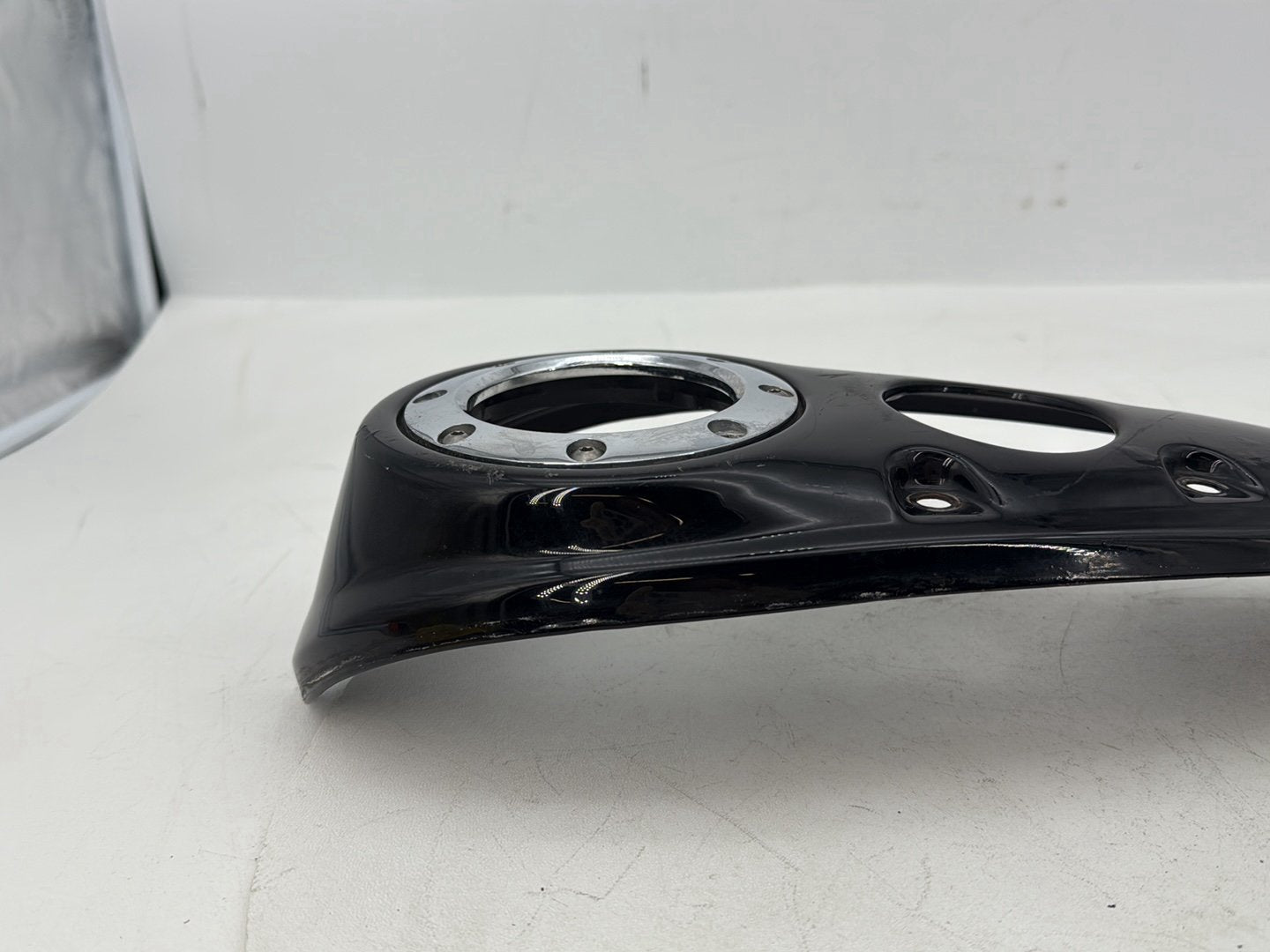2007 - 2012 Harley-Davidson Dyna Super Glide Fuel Gas Tank Dash Console NOKey 61693-05DH