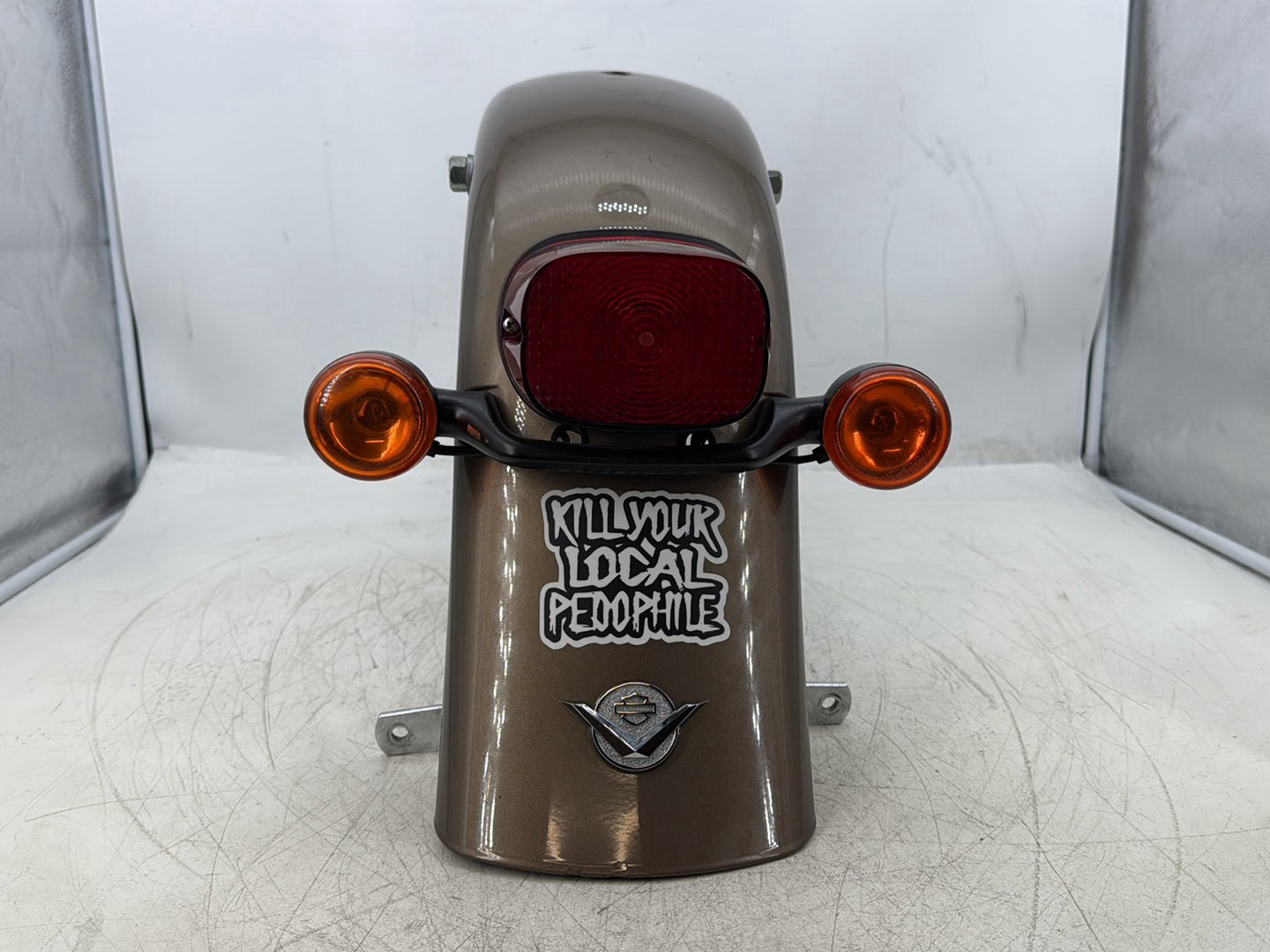2004 Harley Road King Touring Custom FLHRSI OEM Rear Wheel Fender Turn Signal Indicators