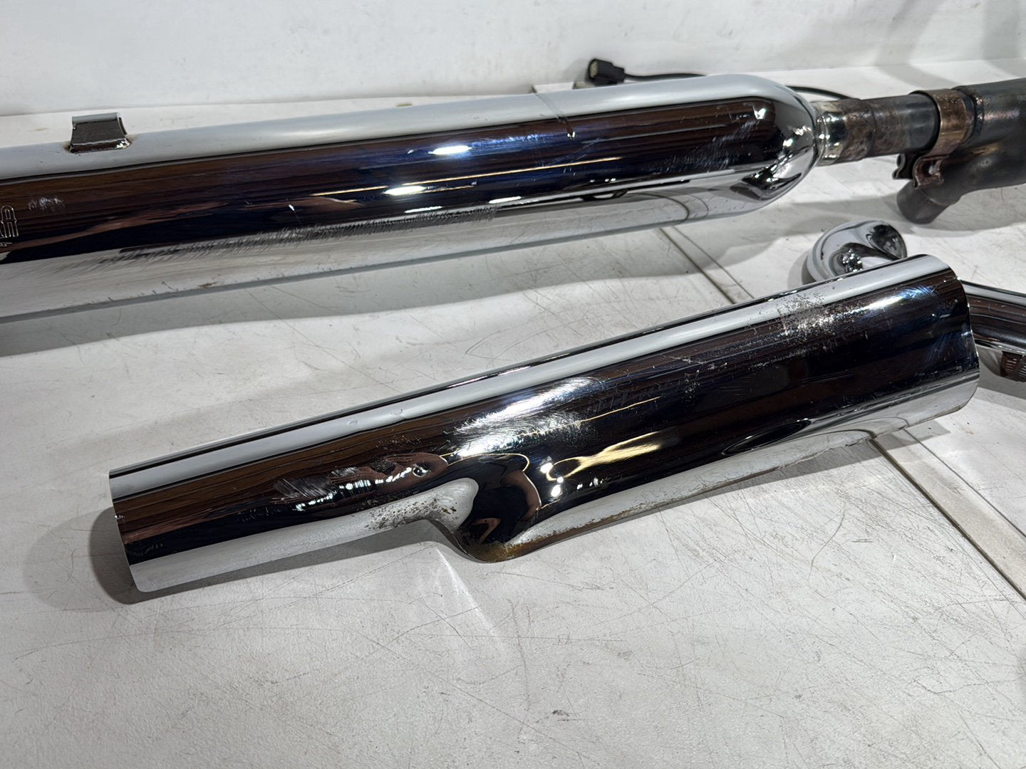 2011 Harley Street Glide Touring FLHX OEM Exhaust Header Pipes Muffler