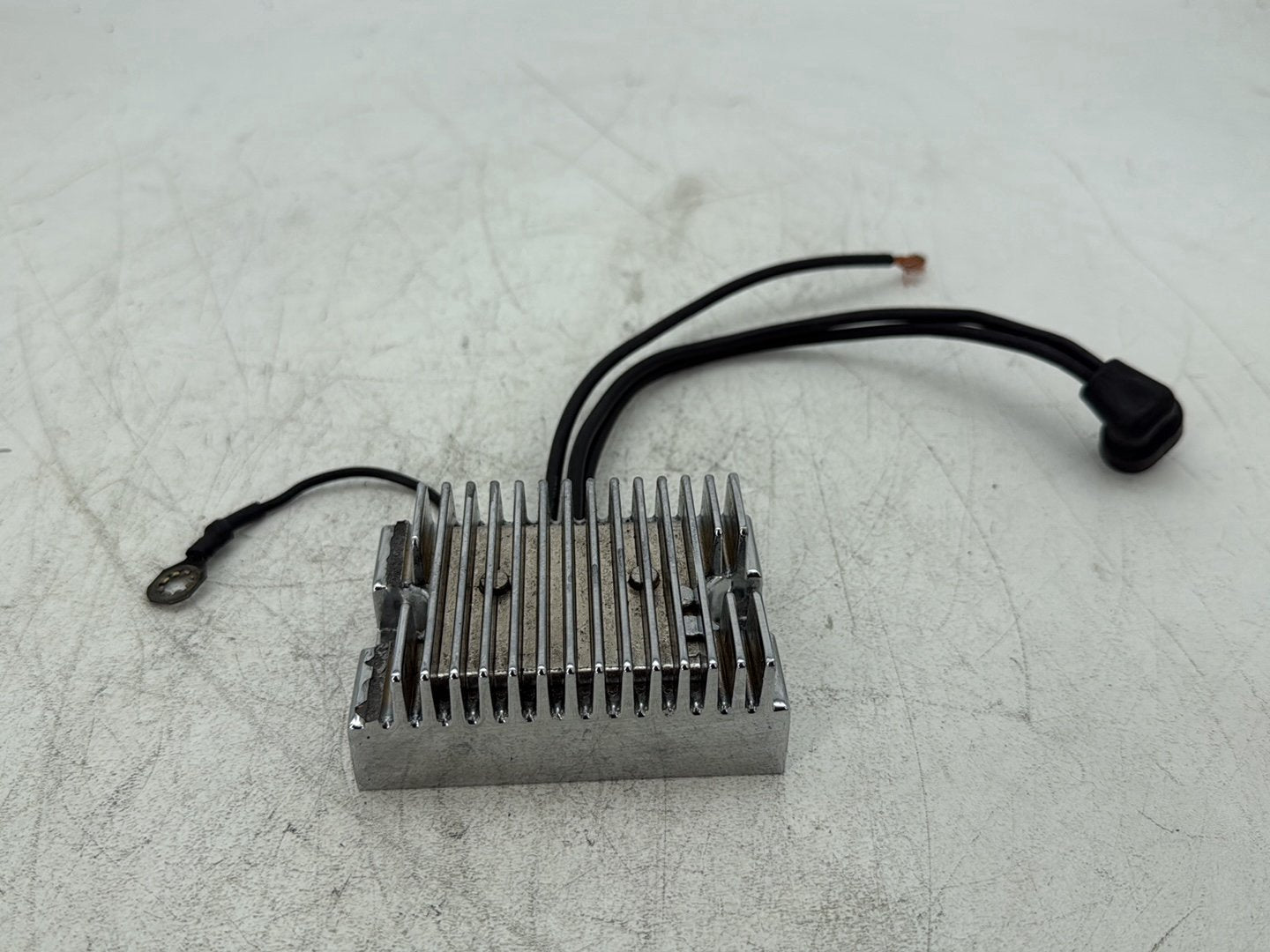 1998 Harley Softail Custom FXSTC OEM Voltage Regulator Rectifier