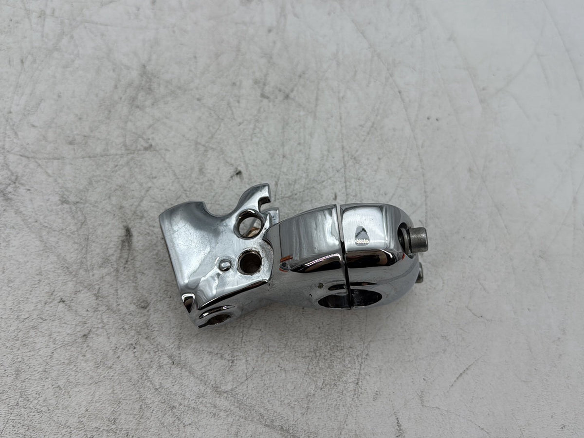 1998 Harley Softail Custom FXSTC OEM Clutch Hand Lever Clutch Perch 38608-96