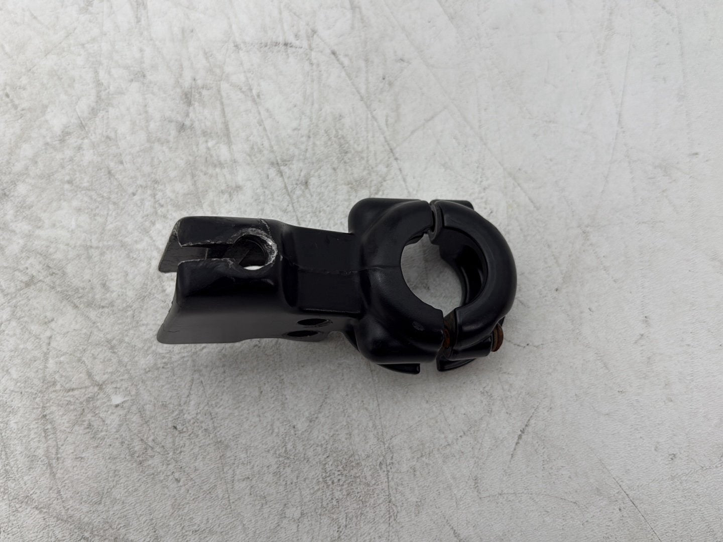 2013 Harley Electra Glide Touring Ultra FLHTCUI OEM Clutch Hand Lever Clutch Perch 38608-96