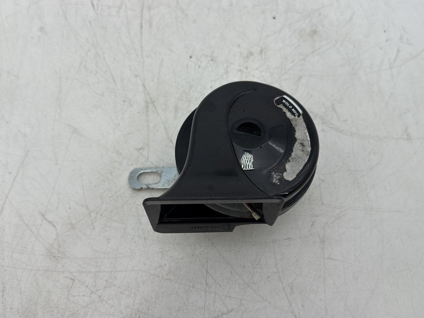 2007 Harley Touring FLHTCU Electra Glide Ultra OEM Signal Horn Klaxon Beep