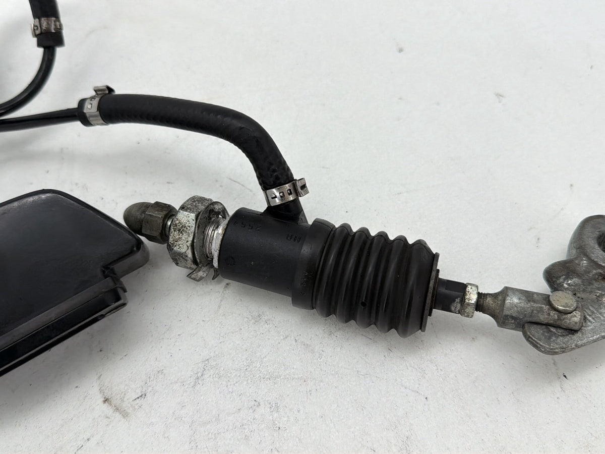 92 Harley Electra Glide Touring Classic OEM Rear Brake Master Cylinder Reservoir