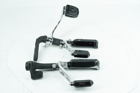 2007 - 2011 Harley-Davidson Dyna Fat Bob Left & Right Foot Pegs 33693-03