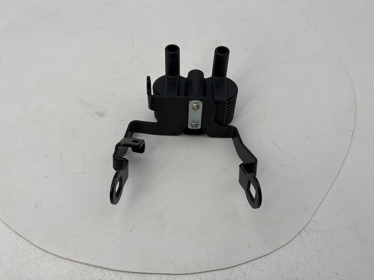 2004 - 2013 Harley-Davidson Sportster 883 Custom Ignition Coil Spark Igniter 31656-07