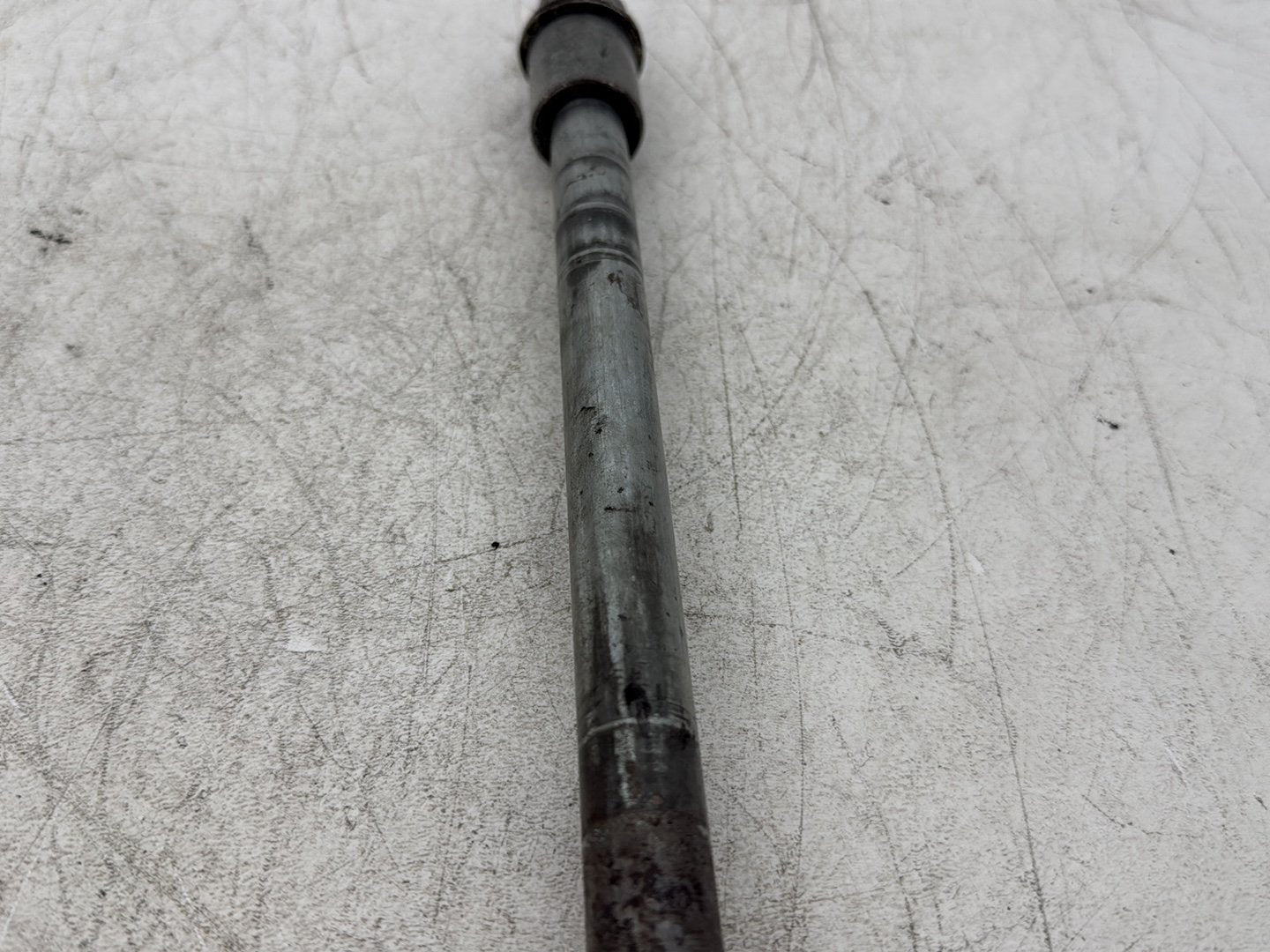 1995 Harley Road King Touring FLHR OEM Rear Wheel Axle Bolt Shaft