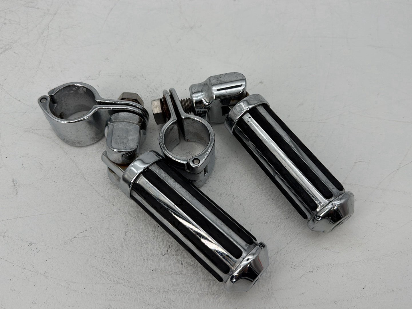 1999 - 2006 Harley-Davidson Touring Electra Glide Classic Front Right Left Highway Foot Pegs