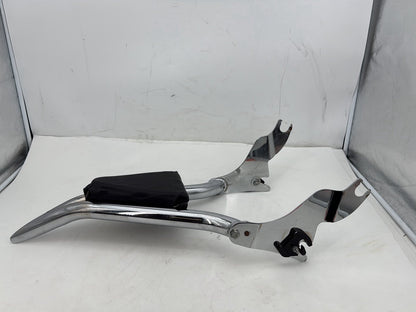2013 Harley Street Glide Touring FLHX OEM Rear Sissy Bar w/ Backrest Cushion Pad