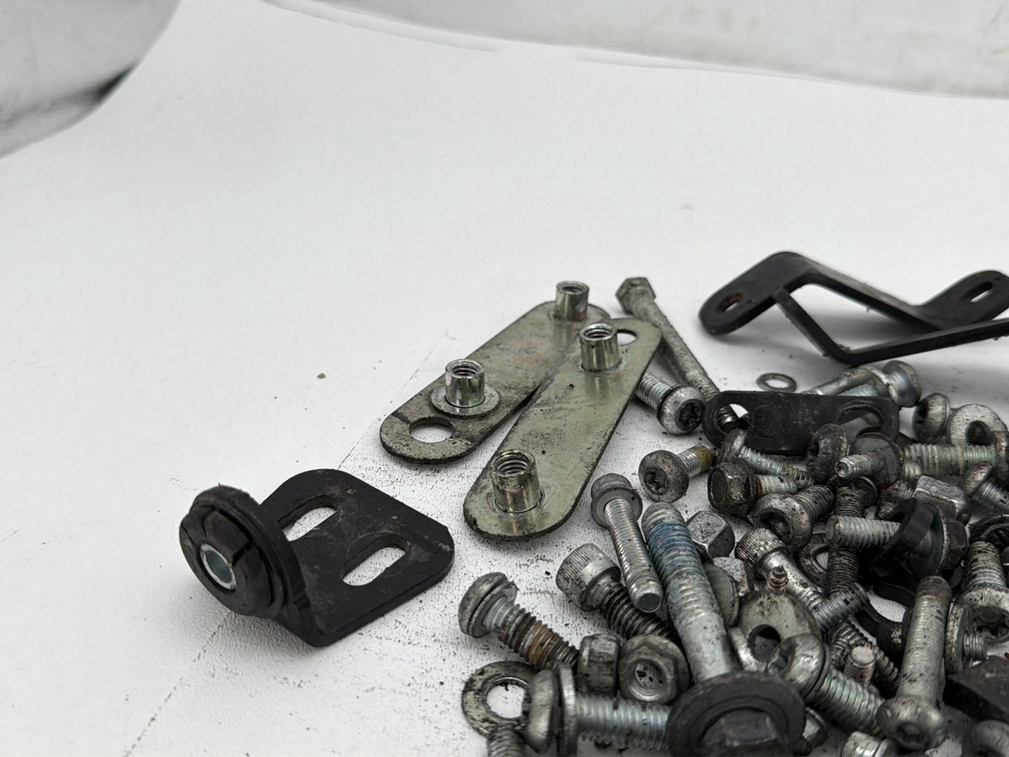 2011 Harley Heritage Softail Classic FLSTC OEM Hardware Bolts Nuts & Brackets