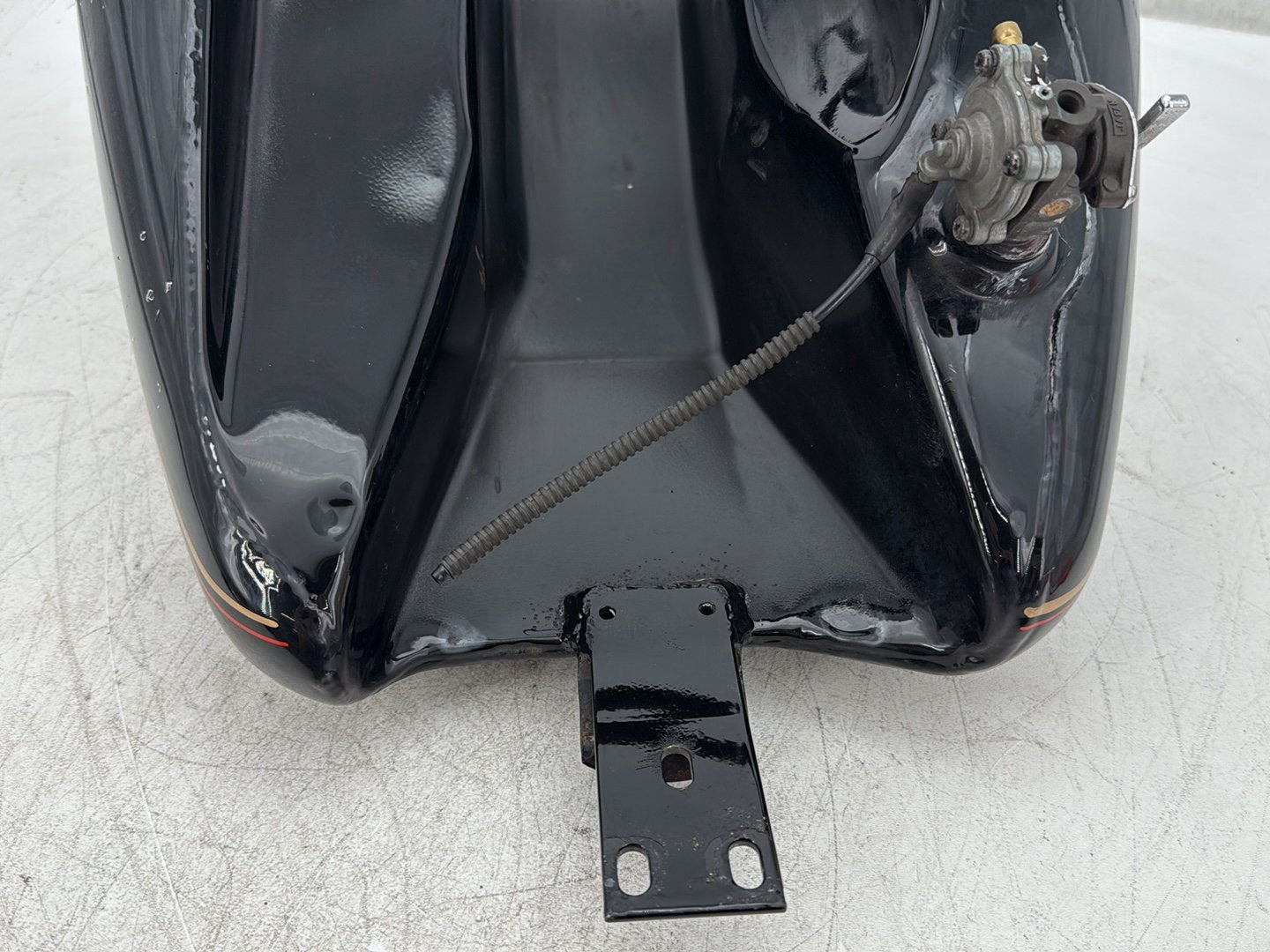 1995 Harley Road King Touring OEM Fuel Gas Tank Gasoline Reservoir DENTED